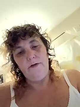 Bored Grandma online show from April 2026 05:25:01 AM