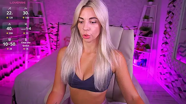BellaRayyy online show from June 2026 01:21:02 PM