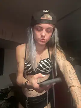 ittybittymeryssa online show from February 2026 12:31:02 AM