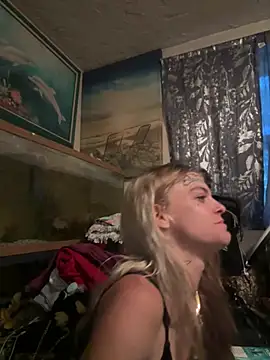 ittybittymeryssa online show from May 2026 10:52:01 AM
