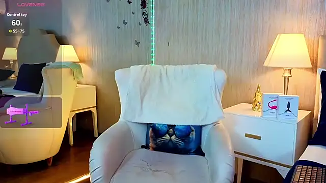 Snapshot of ScarleetJonson chatting on December 2025 07:36:05 PM ScarleetJonson online show from December 2025 07:36:05 PM