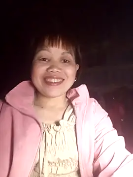 Snapshot of _YooY_ chatting on November 2025 02:10:01 PM YooY online show from November 2025 02:10:01 PM