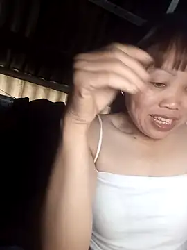 Snapshot of _YooY_ chatting on October 2025 02:10:02 AM YooY online show from October 2025 02:10:02 AM