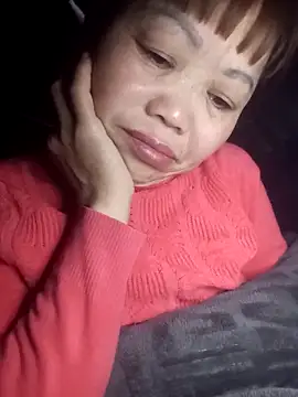 Snapshot of _YooY_ chatting on November 2025 12:03:02 AM YooY online show from November 2025 12:03:02 AM