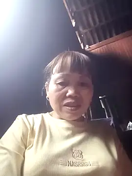 Snapshot of _YooY_ chatting on November 2025 02:59:02 AM YooY online show from November 2025 02:59:02 AM