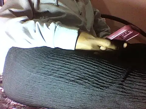 Moongodessy online show from September 2025 06:37:01 PM