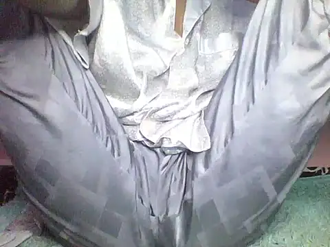 Moongodessy online show from December 2025 07:12:01 AM