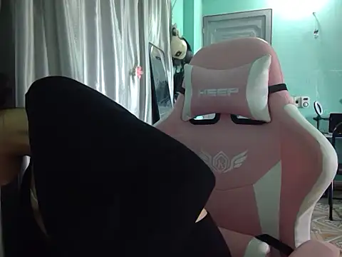 Ly-ny online show from November 2025 05:12:01 AM