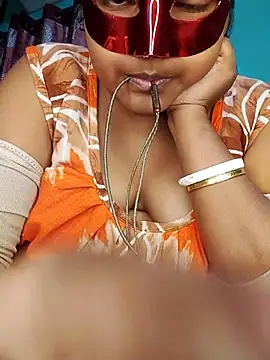 Snapshot of mimi87hoty chatting on December 2025 09:46:01 AM mimi87hoty online show from December 2025 09:46:01 AM