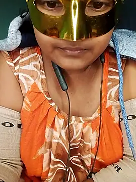 mimi87hoty online show from January 2026 05:20:01 PM