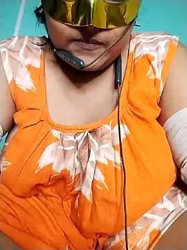 mimi87hoty online show from May 2026 07:34:01 PM