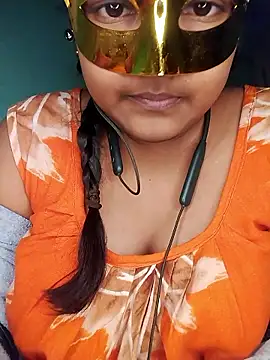 mimi87hoty online show from January 2026 05:39:01 PM