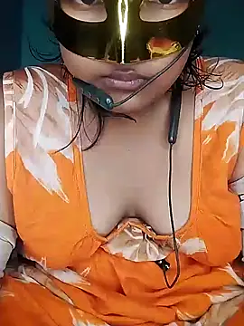 mimi87hoty online show from May 2026 05:52:01 PM