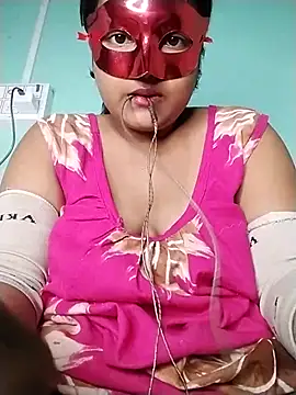 Snapshot of mimi87hoty chatting on December 2025 02:37:01 PM mimi87hoty online show from December 2025 02:37:01 PM