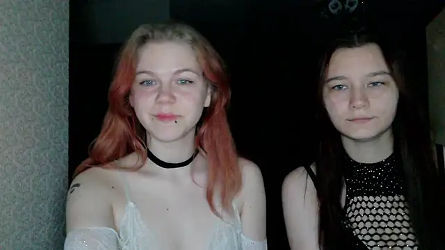 Poppy sun online show from October 2025 10:10:01 PM