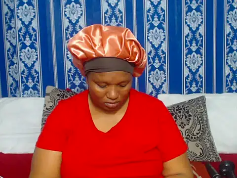 JUICEYLIPS333 online show from November 2025 06:14:02 AM