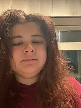 Snapshot of AliceCurlyX chatting on November 2025 03:34:01 PM AliceCurlyX online show from November 2025 03:34:01 PM