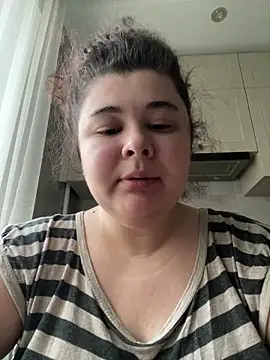 AliceCurlyX online show from February 2026 05:29:01 AM