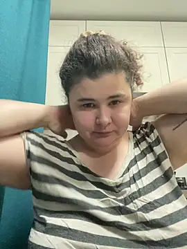 AliceCurlyX online show from February 2026 02:28:01 PM