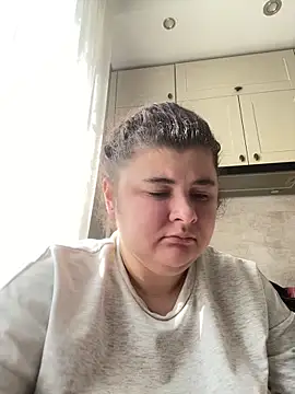 AliceCurlyX online show from February 2026 11:01:01 AM