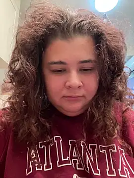 Snapshot of AliceCurlyX chatting on November 2025 08:53:01 PM AliceCurlyX online show from November 2025 08:53:01 PM