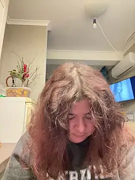 AliceCurlyX online show from December 2025 11:42:02 PM