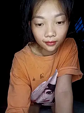 Ananine online show from October 2025 10:53:01 PM