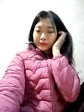 Ananine online show from November 2025 12:20:01 AM