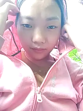 Ananine online show from October 2025 08:39:02 AM