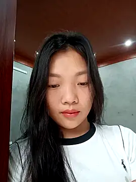 Ananine online show from May 2026 11:00:01 AM