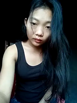 Ananine online show from May 2026 11:23:02 PM