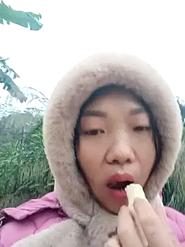 Ananine online show from January 2026 12:47:02 AM