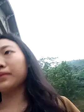 Ananine online show from April 2026 10:56:01 PM