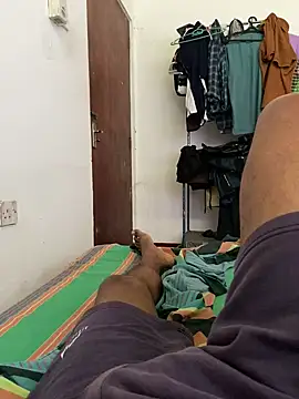 Snapshot of Senurak99 chatting on September 2025 07:35:01 AM Senurak99 online show from September 2025 07:35:01 AM