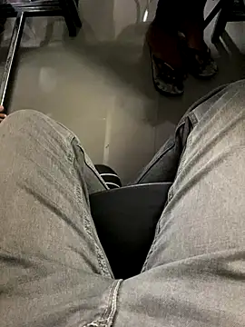 Snapshot of Senurak99 chatting on September 2025 06:25:01 AM Senurak99 online show from September 2025 06:25:01 AM