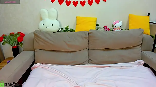 Sylvia Ortiz online show from February 2026 01:02:02 AM