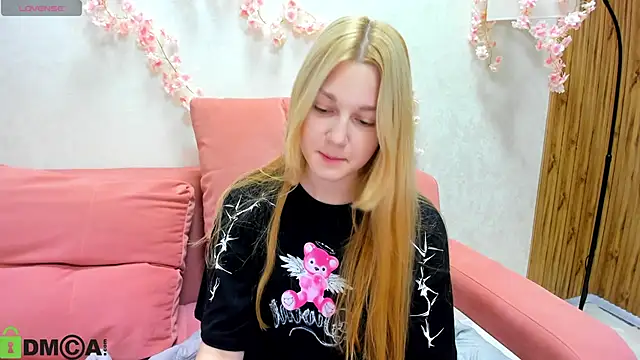 Sylvia Ortiz online show from September 2025 03:29:01 AM