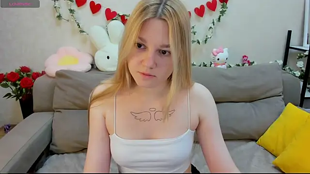 Sylvia Ortiz online show from March 2026 12:58:02 AM