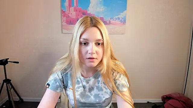 Sylvia Ortiz online show from September 2025 08:10:02 AM