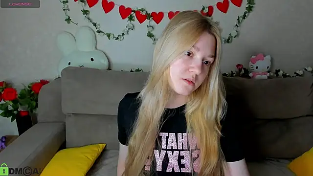 Sylvia Ortiz online show from March 2026 01:02:02 AM