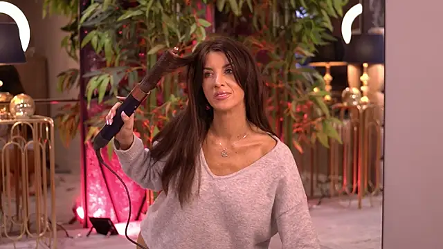 StephieRouse online show from March 2026 08:48:02 AM