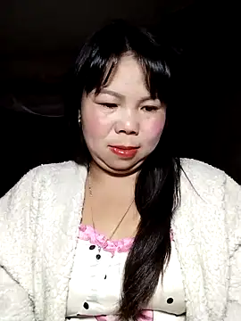 lusy-00 online show from November 2025 01:33:02 PM