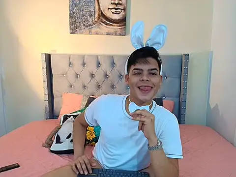 Snapshot of stewart_mateo_ chatting on October 2025 02:02:01 AM stewart mateo online show from October 2025 02:02:01 AM