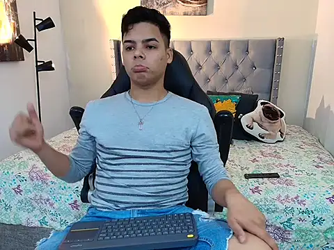 Snapshot of stewart_mateo_ chatting on October 2025 02:00:02 AM stewart mateo online show from October 2025 02:00:02 AM