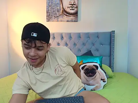 Snapshot of stewart_mateo_ chatting on October 2025 02:02:01 AM stewart mateo online show from October 2025 02:02:01 AM