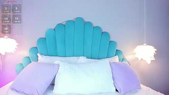 Snapshot of AlassiaHocthner chatting on November 2025 11:53:01 AM AlassiaHocthner online show from November 2025 11:53:01 AM