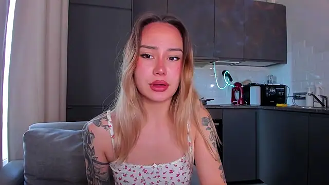 baobei03 online show from October 2025 10:39:02 AM