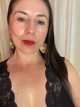 Snapshot of melissa_m_ chatting on November 2025 01:00:02 AM melissa m  online show from November 2025 01:00:02 AM