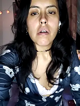 Queen Ashly online show from April 2026 03:21:02 AM