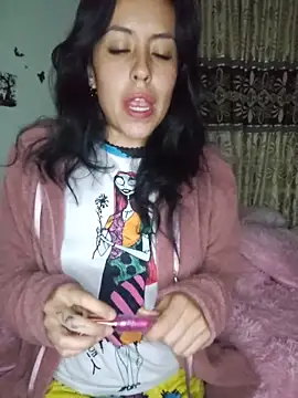 Queen Ashly online show from November 2025 12:10:02 AM